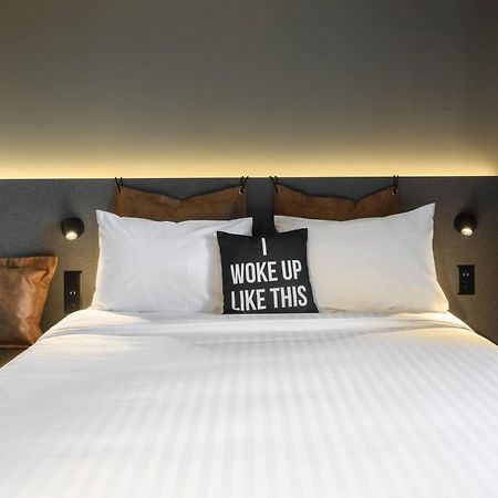 Moxy Sion Hotel Екстериор снимка