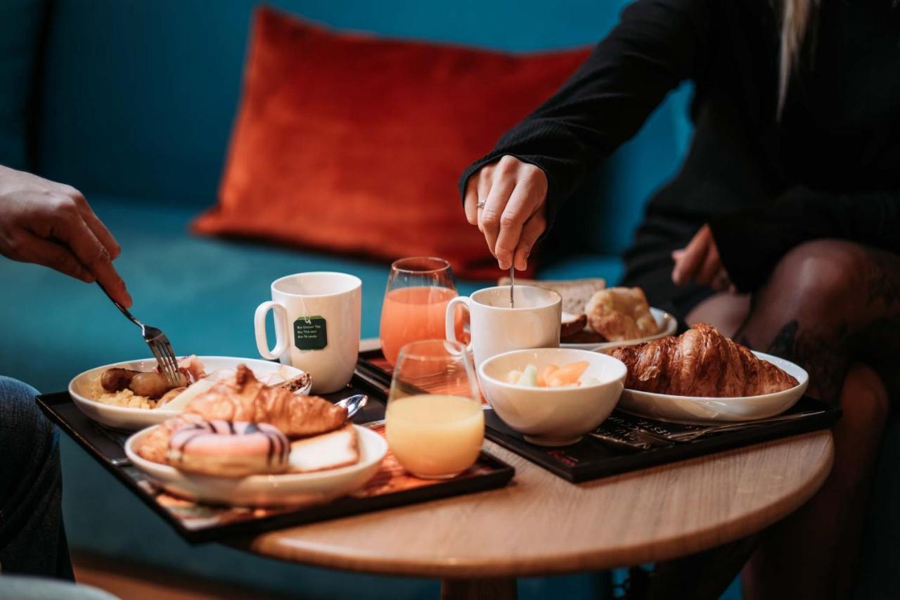 Moxy Sion Hotel Екстериор снимка