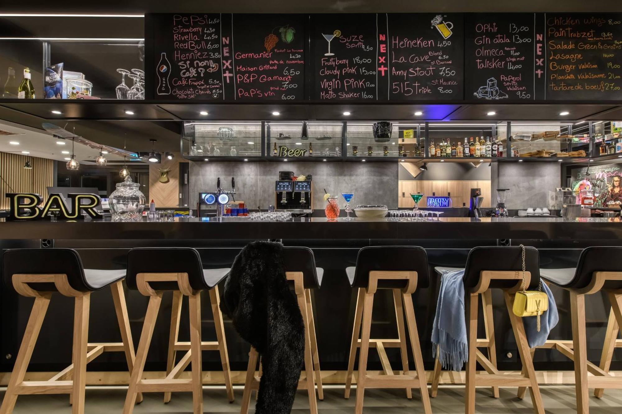 Moxy Sion Hotel Екстериор снимка