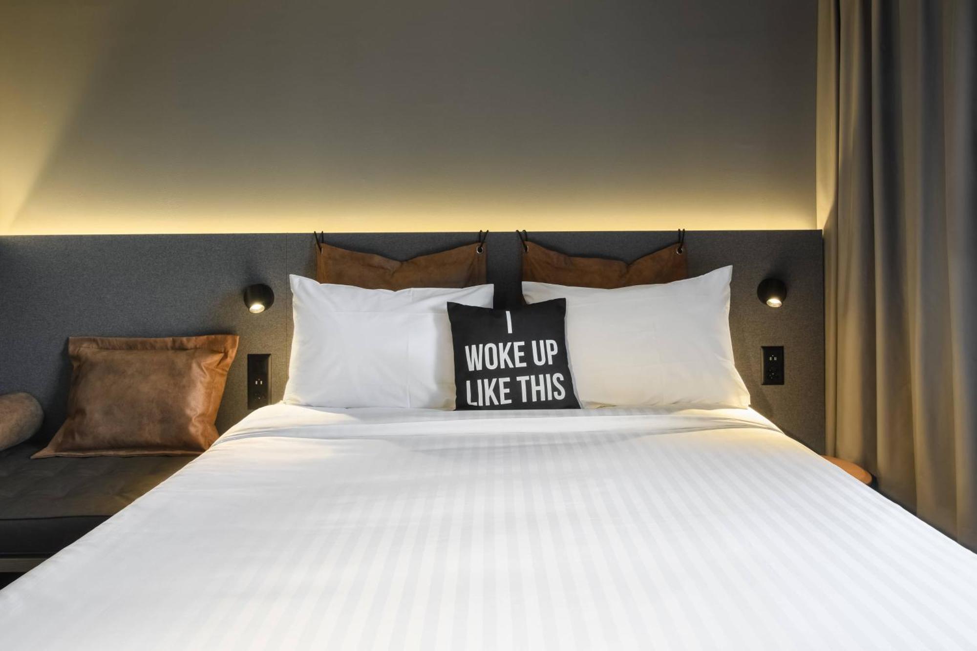 Moxy Sion Hotel Екстериор снимка