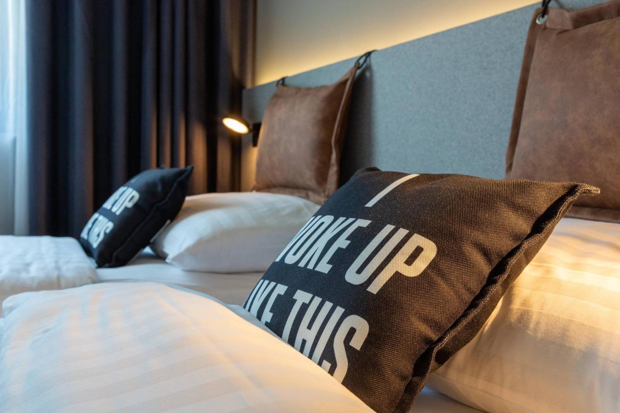 Moxy Sion Hotel Екстериор снимка
